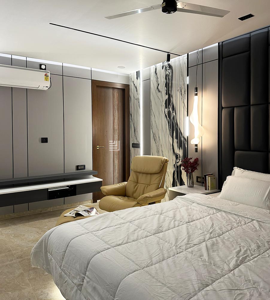 Evita Hiranandhani – 1305 Space